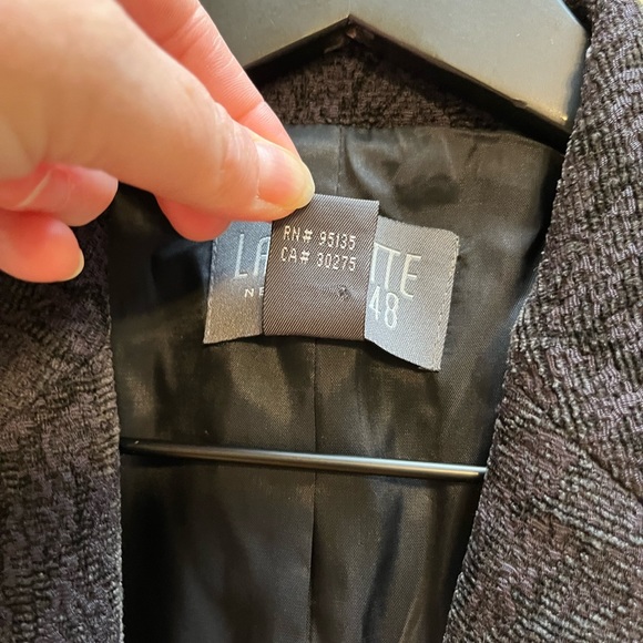 Lafayette 148 one button closure textured velvet blazer - Picture 12 of 13